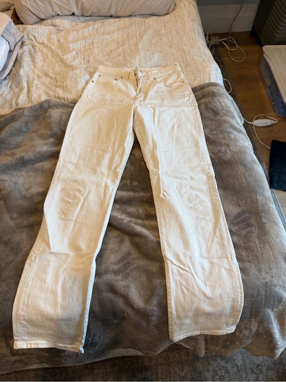Madewell High-Rise Straight Jeans in White